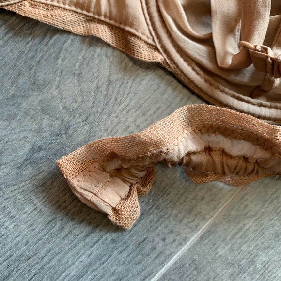 Prada silk bra (Sz 32) - Picture 7 of 12